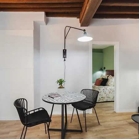 Apartment Quiet In The Center Malaga